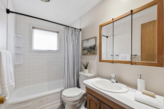 3702 E Congress Ave, Spokane, WA 99223