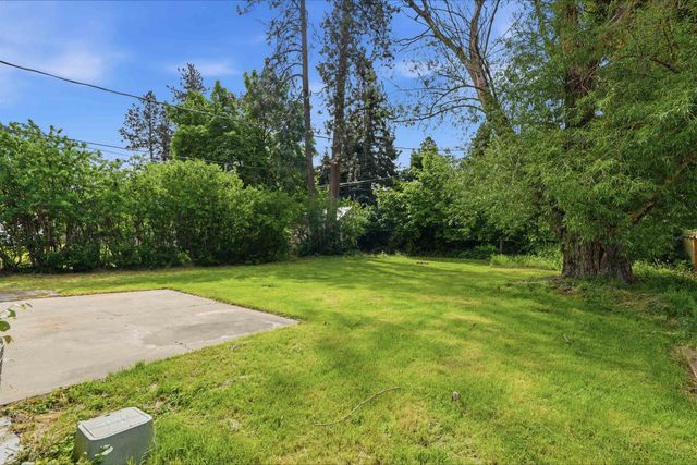 3702 E Congress Ave, Spokane, WA 99223