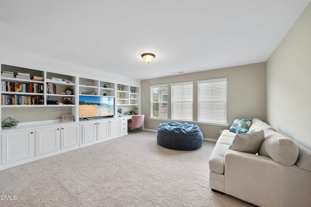 2430 Braxton Wood Lane, Apex, NC 27523