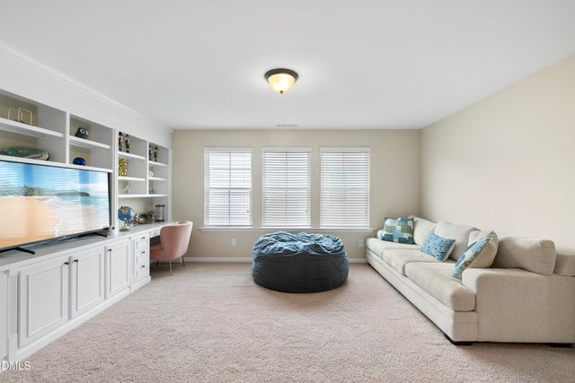 2430 Braxton Wood Lane, Apex, NC 27523