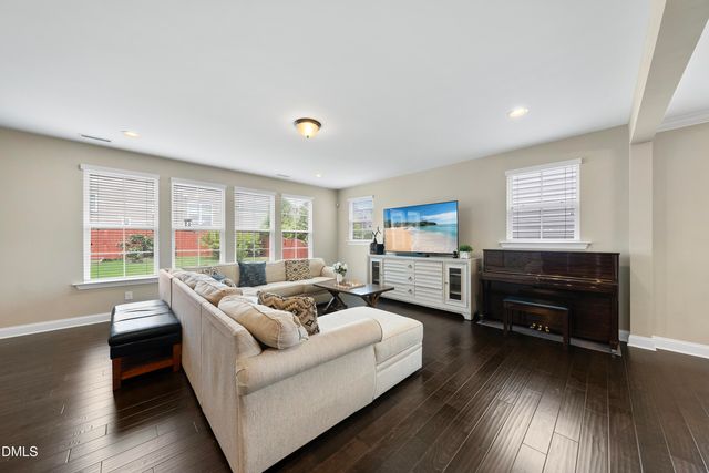 2430 Braxton Wood Lane, Apex, NC 27523