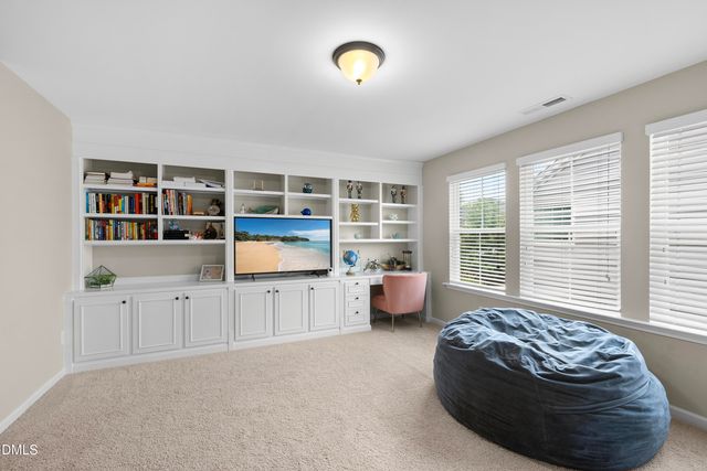 2430 Braxton Wood Lane, Apex, NC 27523
