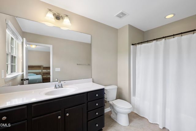 2430 Braxton Wood Lane, Apex, NC 27523