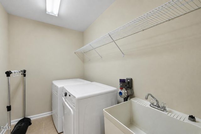 2430 Braxton Wood Lane, Apex, NC 27523