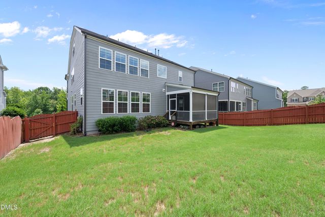 2430 Braxton Wood Lane, Apex, NC 27523