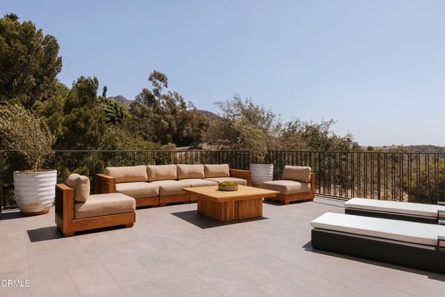 3499 Wonder View Drive, Los Angeles, CA 90068