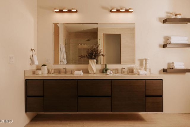 3499 Wonder View Drive, Los Angeles, CA 90068