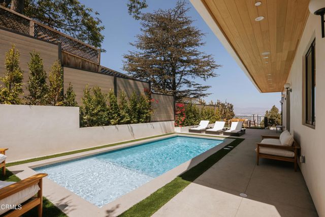 3499 Wonder View Drive, Los Angeles, CA 90068