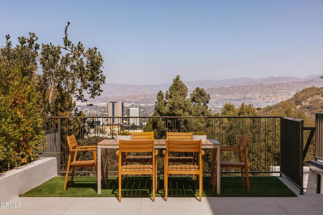 3499 Wonder View Drive, Los Angeles, CA 90068
