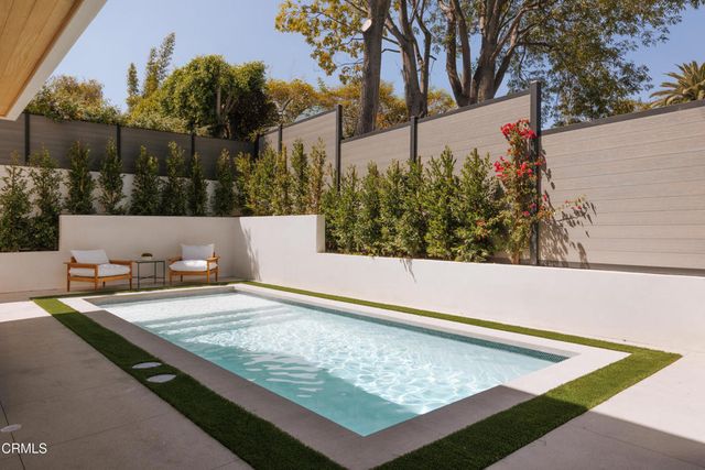 3499 Wonder View Drive, Los Angeles, CA 90068
