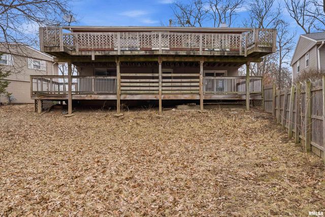 5825 N MAR VISTA Drive, Peoria, IL 61614