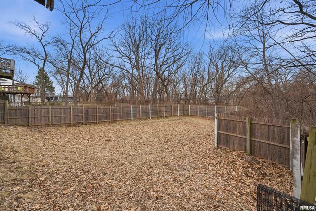 5825 N MAR VISTA Drive, Peoria, IL 61614