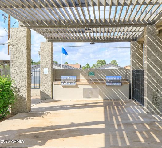 1635 E Libby Street, Phoenix, AZ 85022