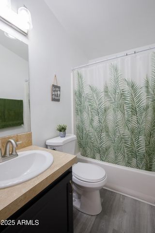 1635 E Libby Street, Phoenix, AZ 85022