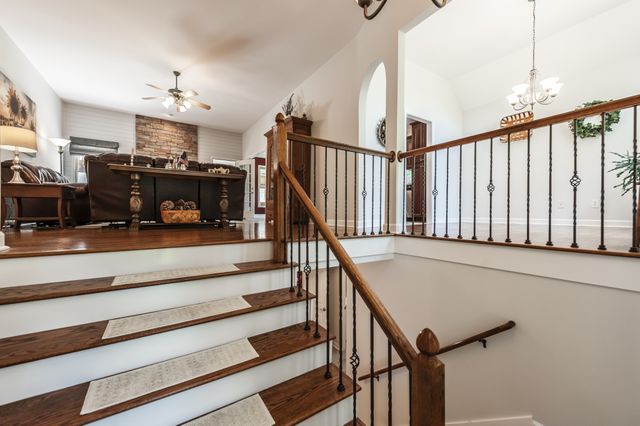 2875 Lower Walkers Creek Rd, Goodlettsville, TN 37072