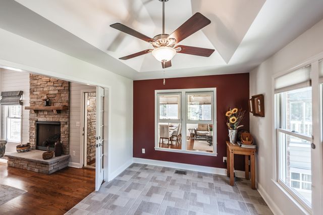 2875 Lower Walkers Creek Rd, Goodlettsville, TN 37072