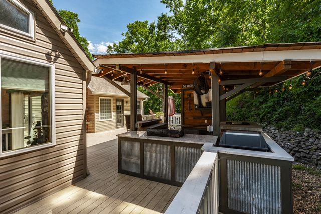 2875 Lower Walkers Creek Rd, Goodlettsville, TN 37072