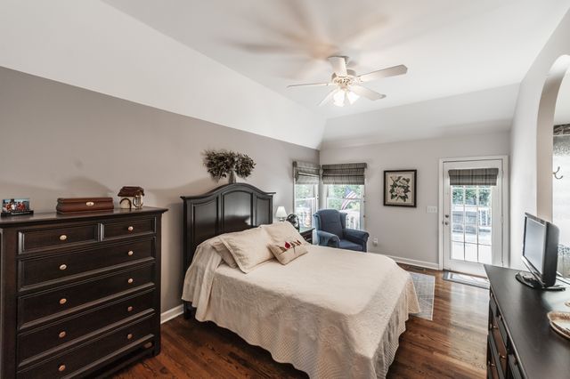 2875 Lower Walkers Creek Rd, Goodlettsville, TN 37072