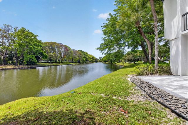 3708 Bridgewood Drive, Boca Raton, FL 33434