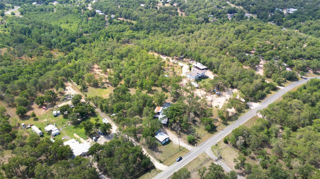 9001 Unice DR, Elgin, TX 78621