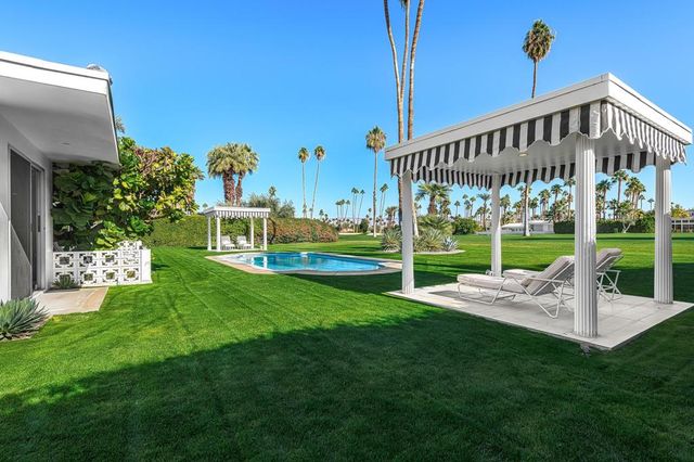 2622 S Calle Palo Fierro, Palm Springs, CA 92264