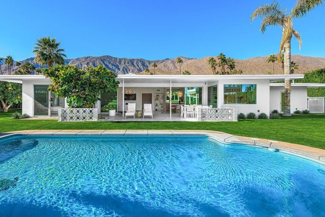 2622 S Calle Palo Fierro, Palm Springs, CA 92264