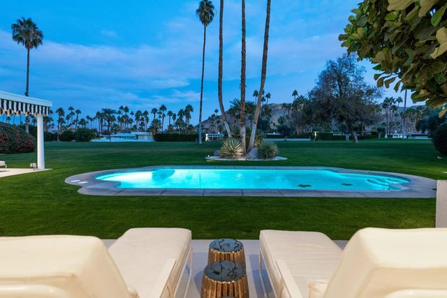 2622 S Calle Palo Fierro, Palm Springs, CA 92264