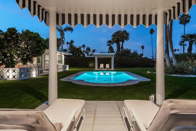 2622 S Calle Palo Fierro, Palm Springs, CA 92264