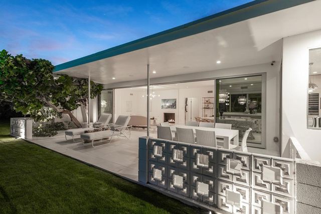 2622 S Calle Palo Fierro, Palm Springs, CA 92264