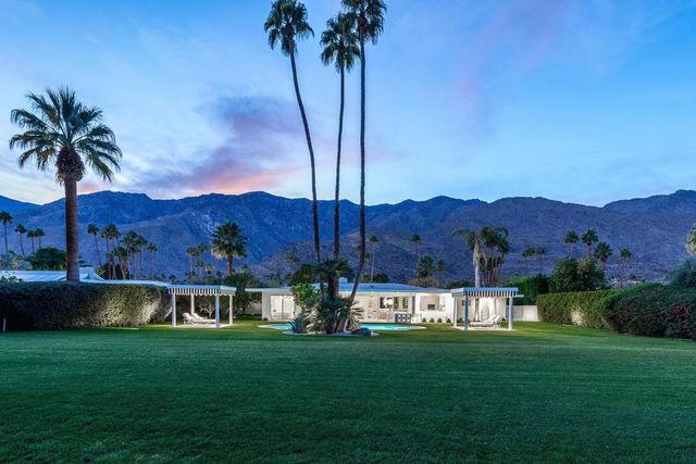 2622 S Calle Palo Fierro, Palm Springs, CA 92264