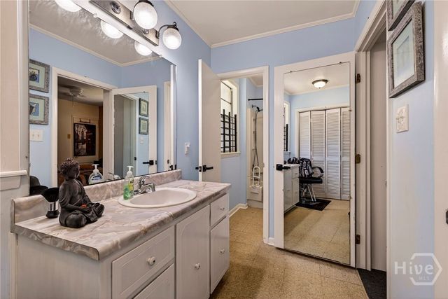 900 Porter Street, Savannah, GA 31415
