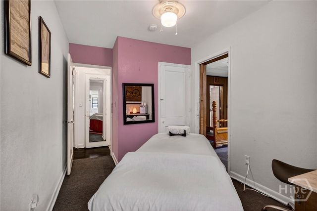 900 Porter Street, Savannah, GA 31415