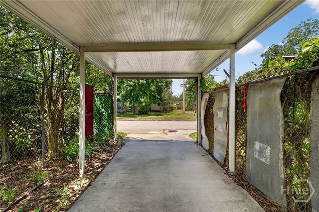 900 Porter Street, Savannah, GA 31415