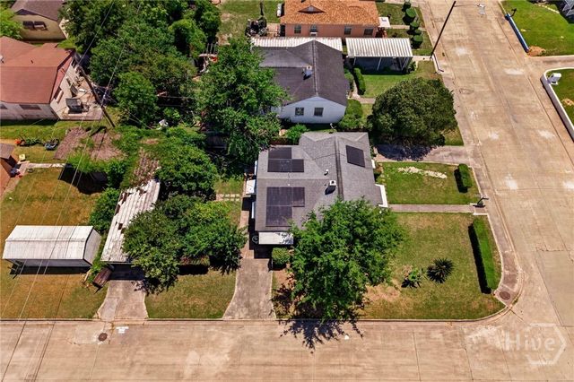 900 Porter Street, Savannah, GA 31415