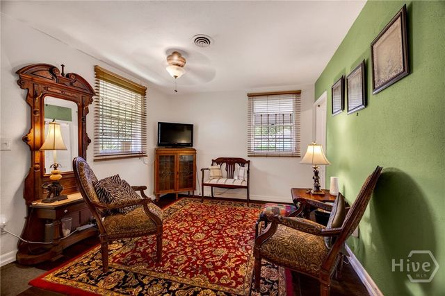 900 Porter Street, Savannah, GA 31415