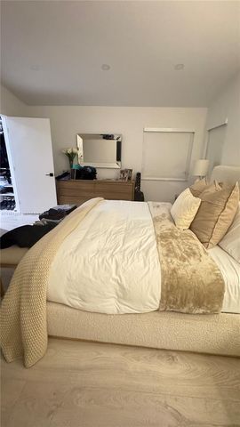 11340 NW 52nd Ln, Doral, FL 33178