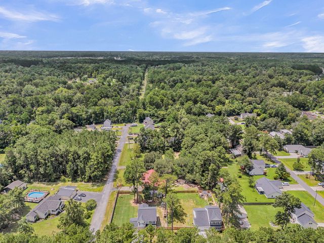 105 Young Drive, Summerville, SC 29483