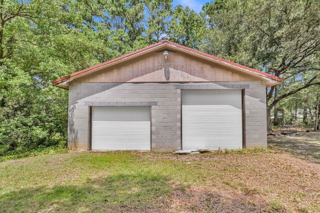 105 Young Drive, Summerville, SC 29483