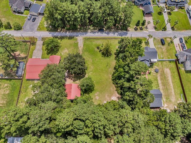 105 Young Drive, Summerville, SC 29483