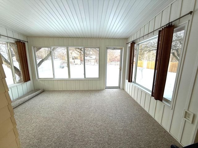 2415 Parchmount Avenue, Kalamazoo City, MI 49004