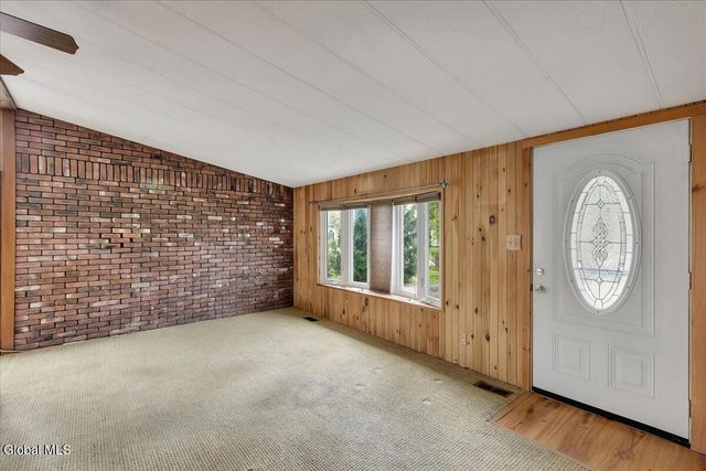 3 Alflo Circle, Glenville, NY 12302