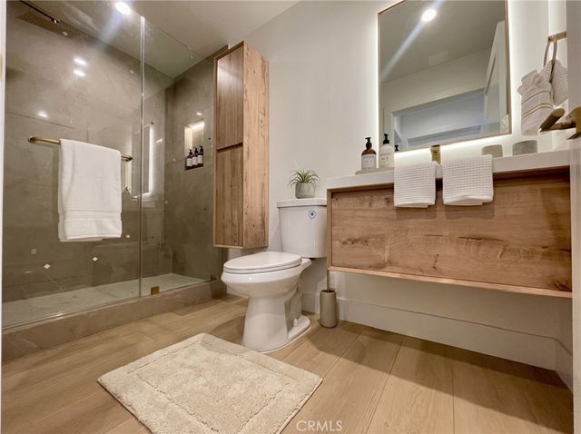 7328 Mclaren, West Hills, CA 91307