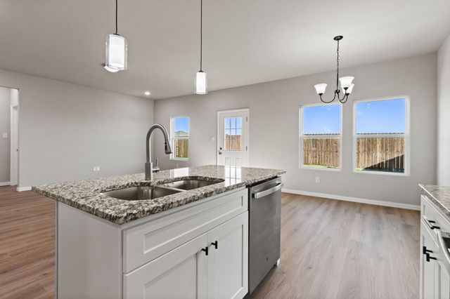 212 Lead Creek Drive, Fort Worth, TX 76131