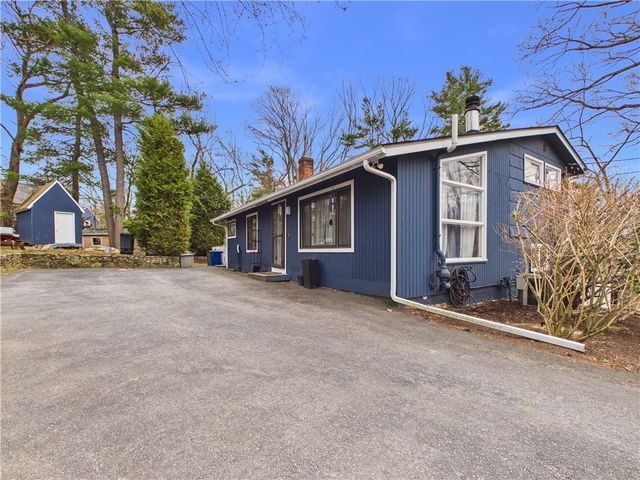 26 Edgewood Road, Glocester, RI 02814