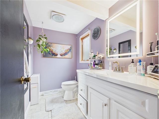 26 Edgewood Road, Glocester, RI 02814