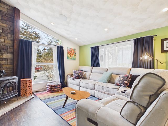 26 Edgewood Road, Glocester, RI 02814