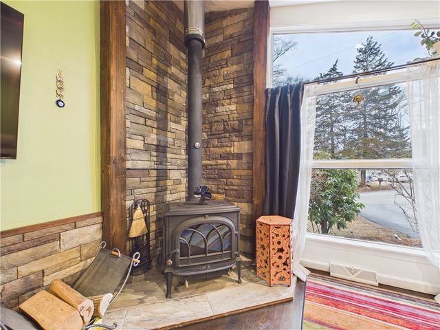 26 Edgewood Road, Glocester, RI 02814