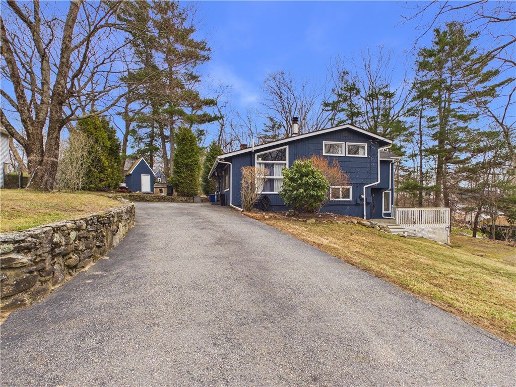 26 Edgewood Road, Glocester, RI 02814