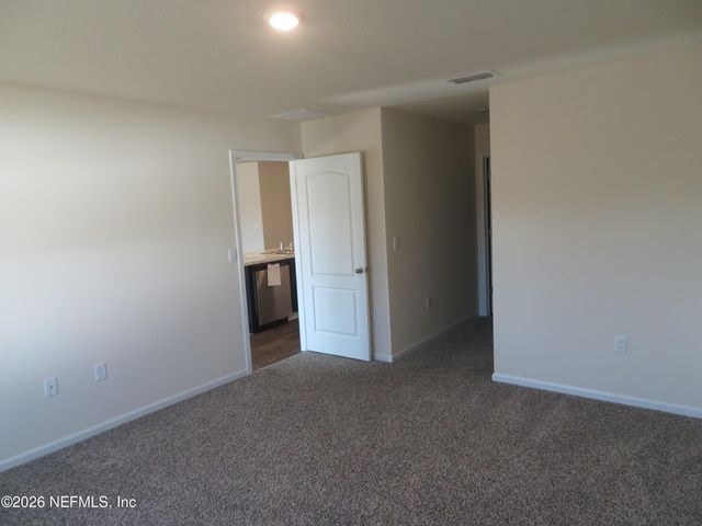 2678 OAK STREAM Drive, Green Cove Springs, FL 32043