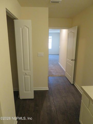 2678 OAK STREAM Drive, Green Cove Springs, FL 32043